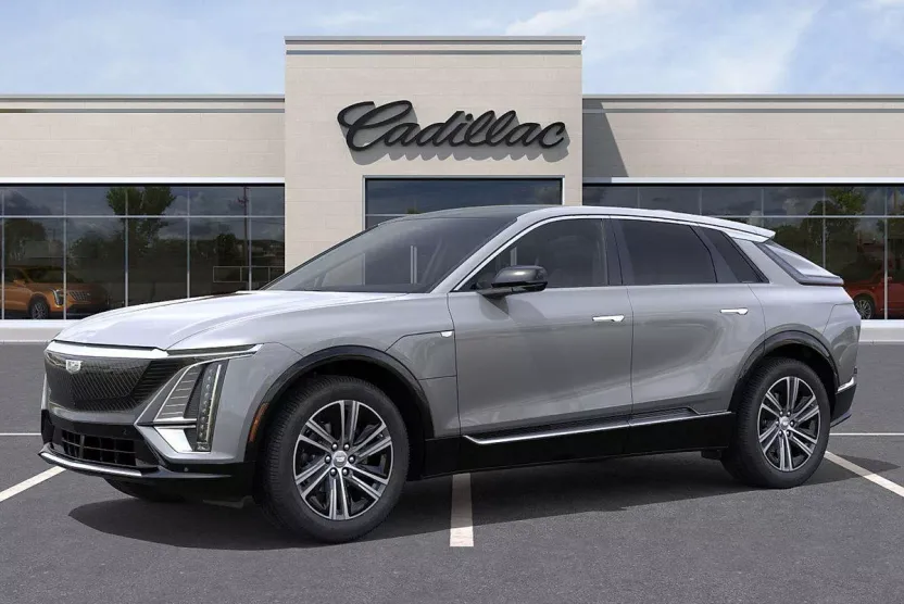 2026 Cadillac Lyriq Luxury photo 1