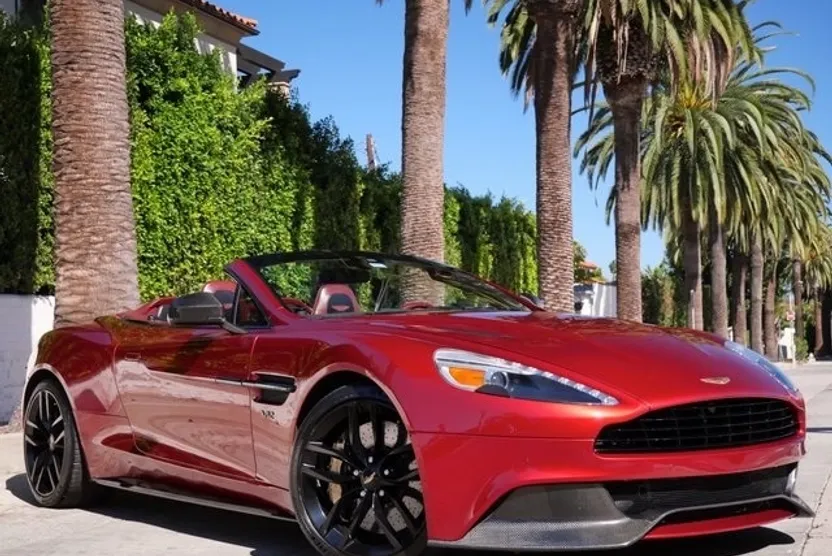 2015 Aston Martin Vanquish VH3 photo 1