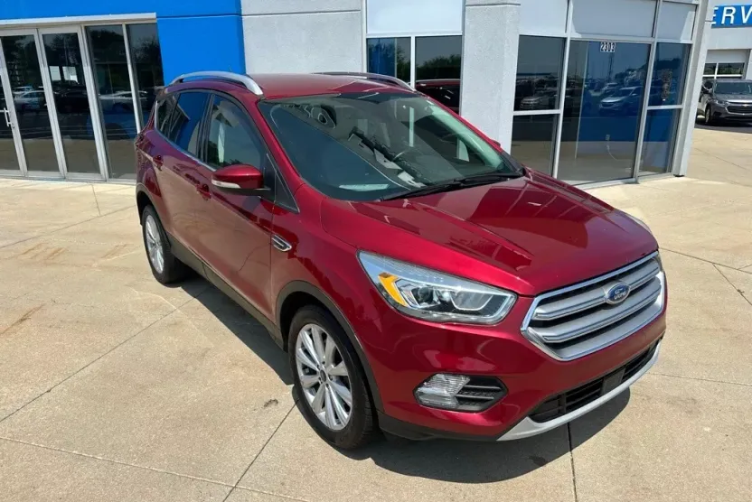 2017 Ford Escape Titanium photo 1