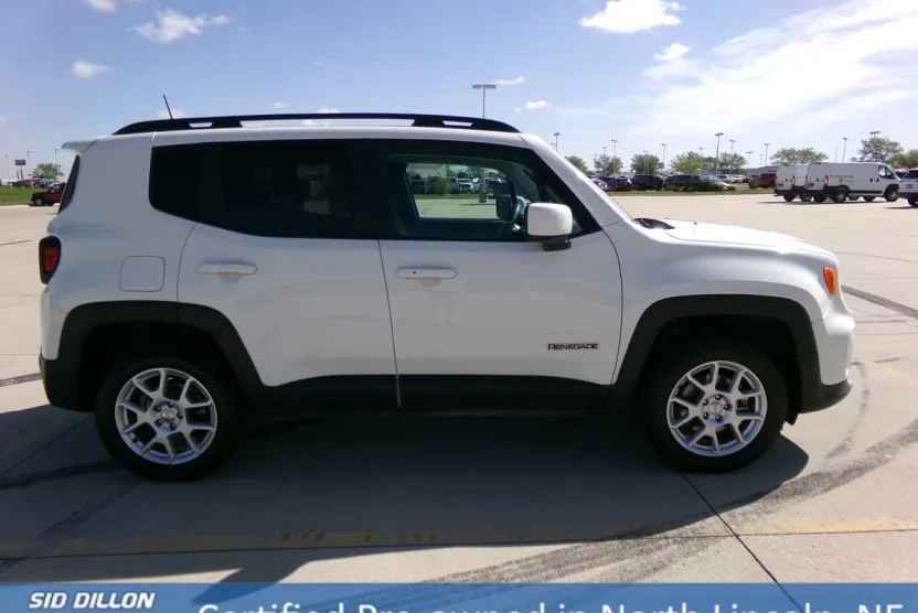 2021 Jeep Renegade Latitude photo 1