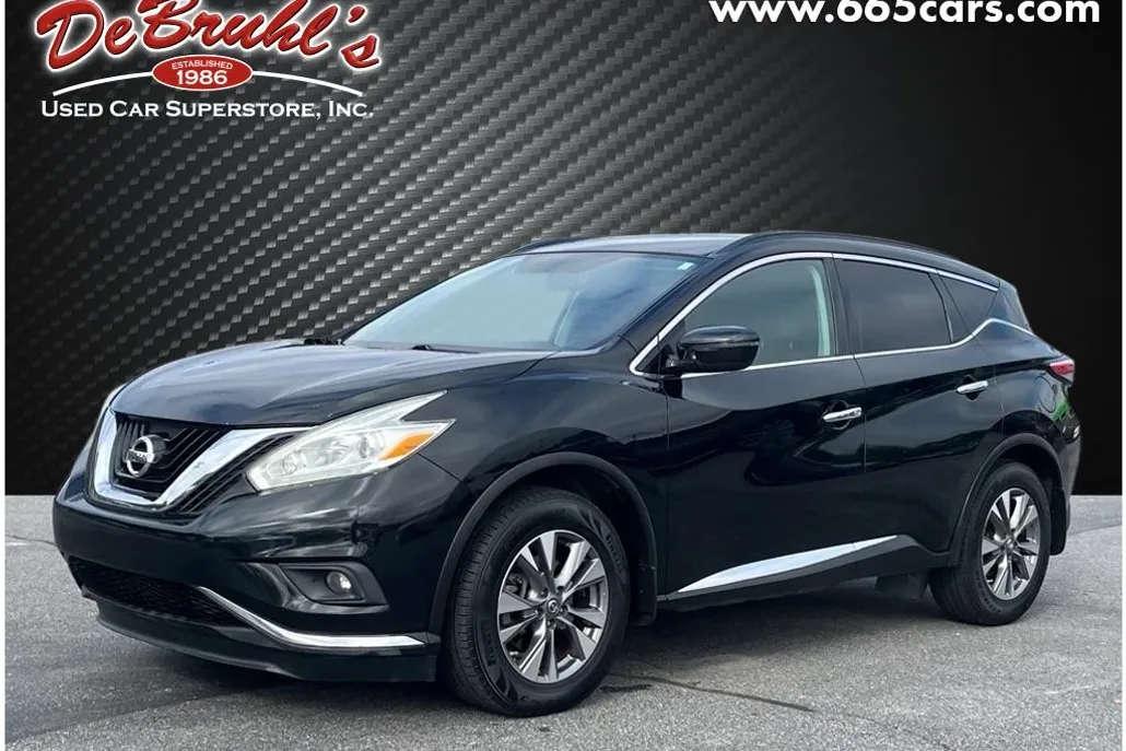 2016 Nissan Murano SV photo 1