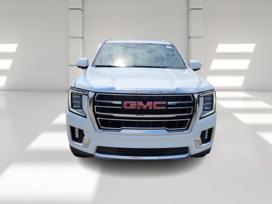 2023 Gmc Yukon SLT photo 1