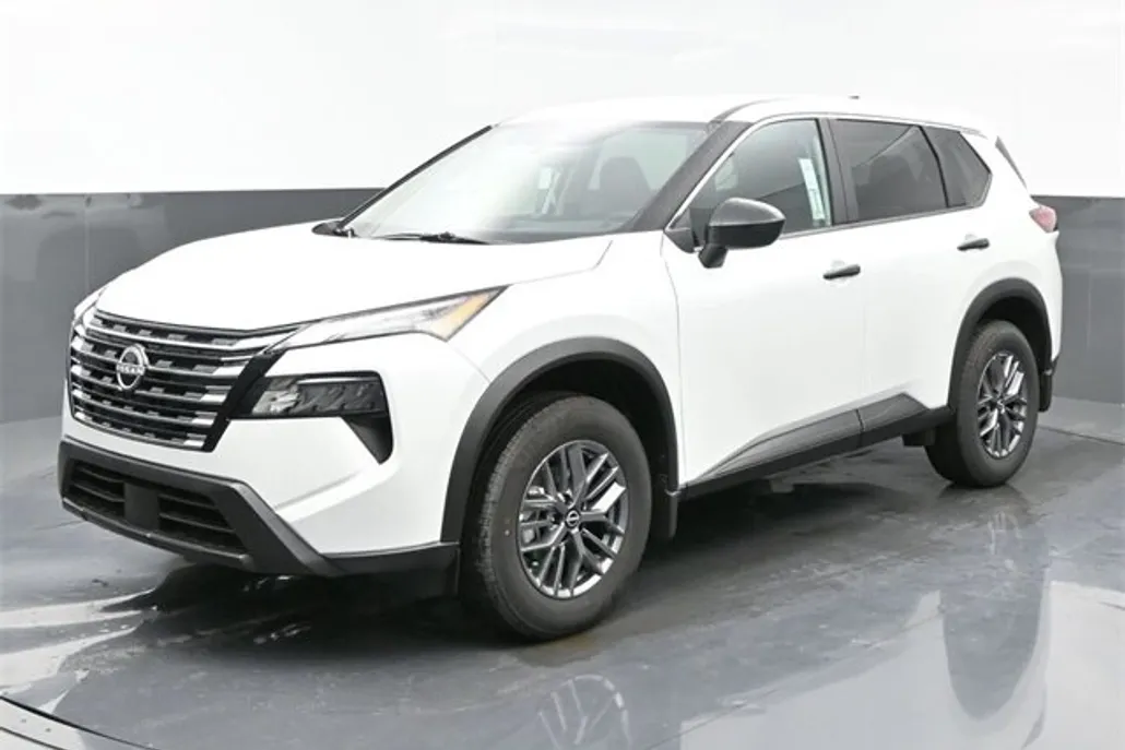 2025 Nissan Rogue S photo 1