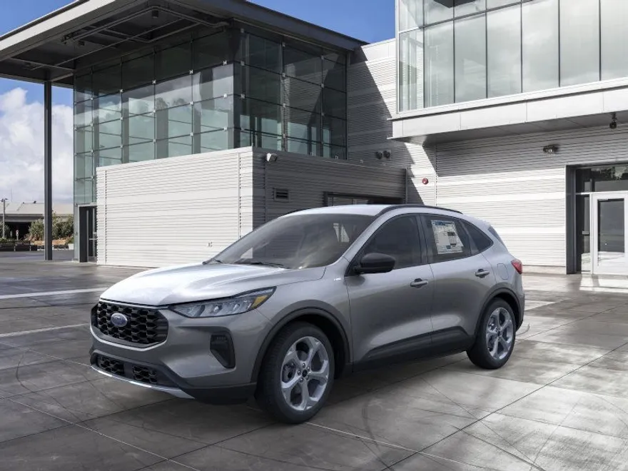 2025 Ford Escape ST-Line photo 1
