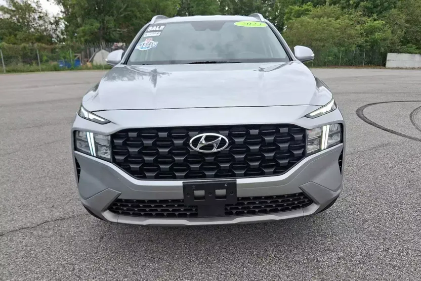 2023 Hyundai Santa Fe SEL photo 1