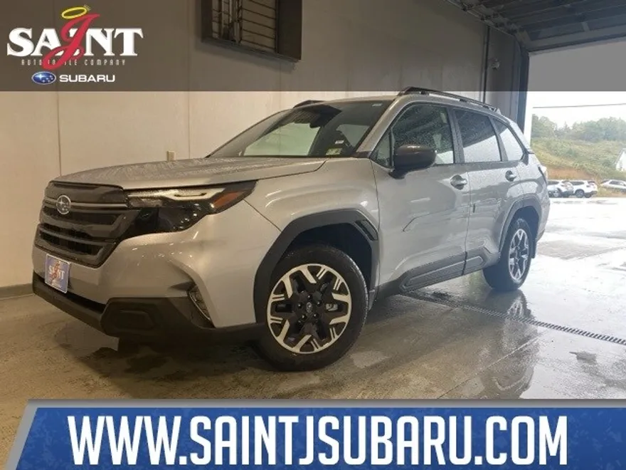 2025 Subaru Forester Premium Base photo 1