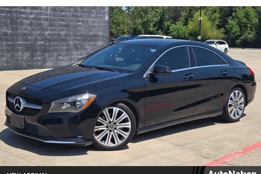 2018 Mercedes Benz CLA 250 photo 1