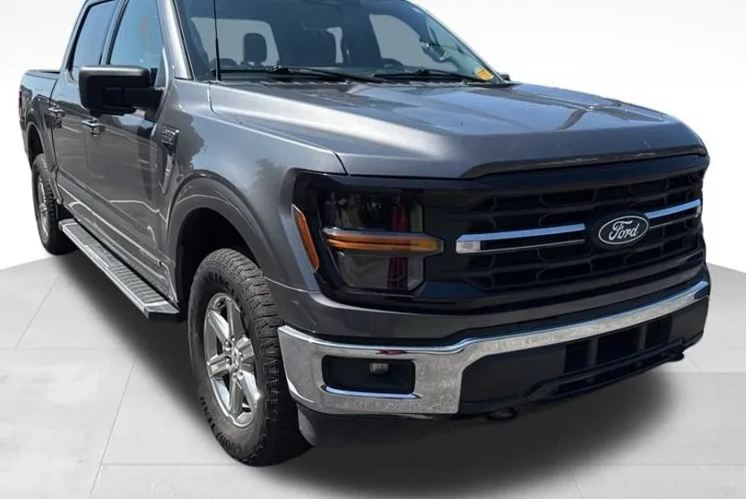 2024 Ford F-150 XLT photo 1