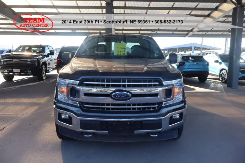 2020 Ford F-150 XLT photo 1