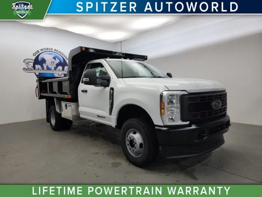2024 Ford F-350 XL photo 1