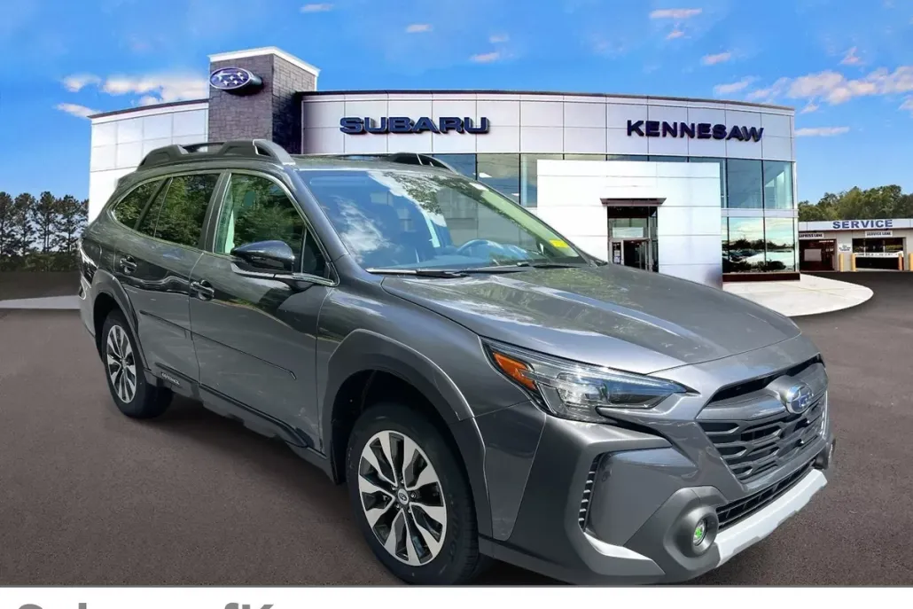 2025 Subaru Outback Limited XT photo 1
