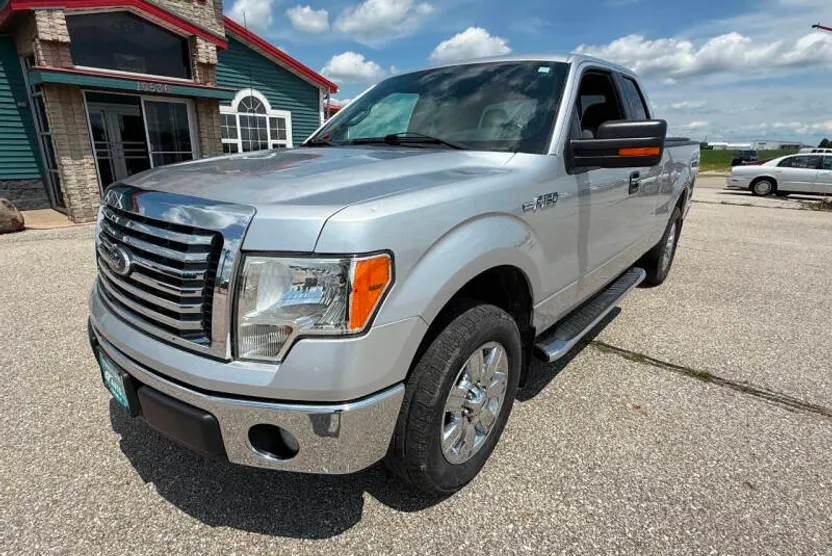 2012 Ford F-150 XLT photo 1