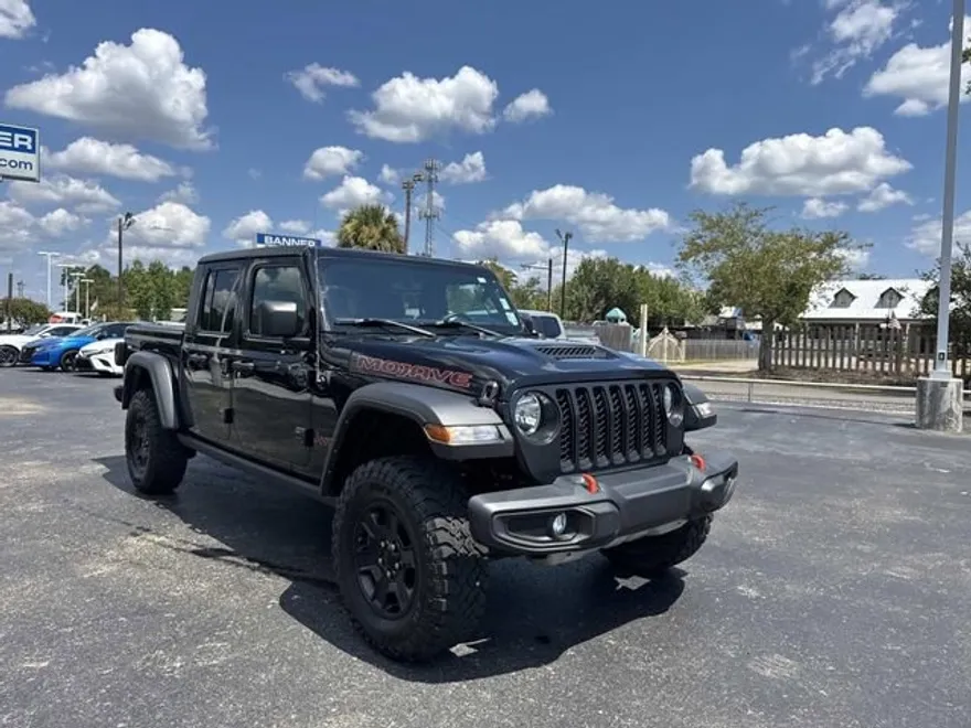 2023 Jeep Gladiator Mojave photo 1