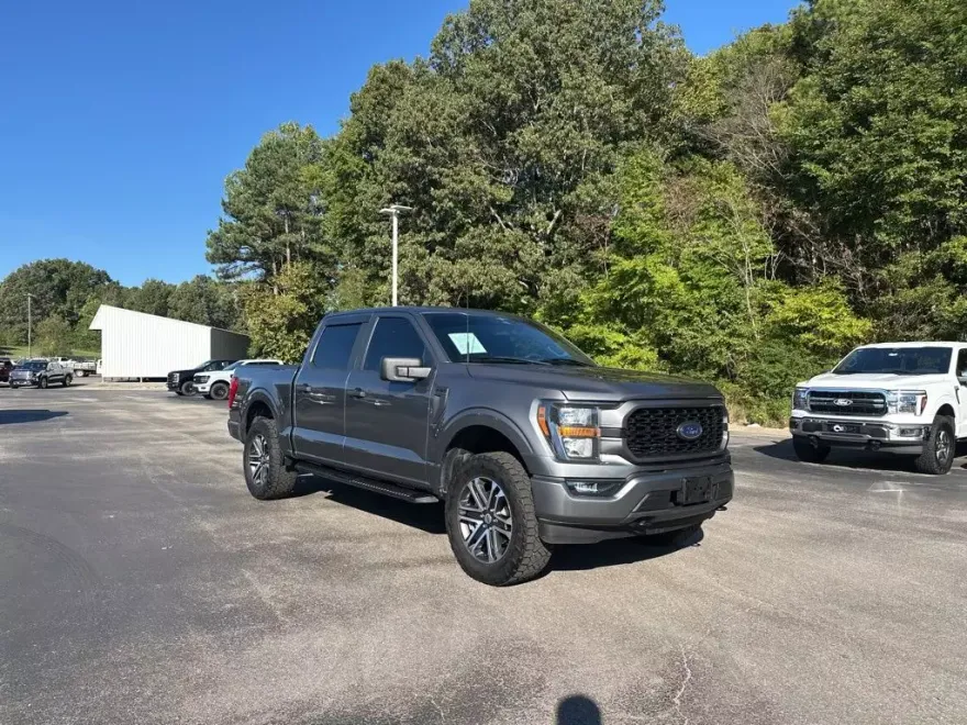 2023 Ford F-150 XL photo 1