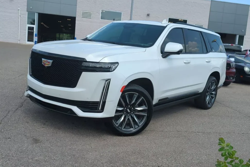 2021 Cadillac Escalade Sport Platinum photo 1
