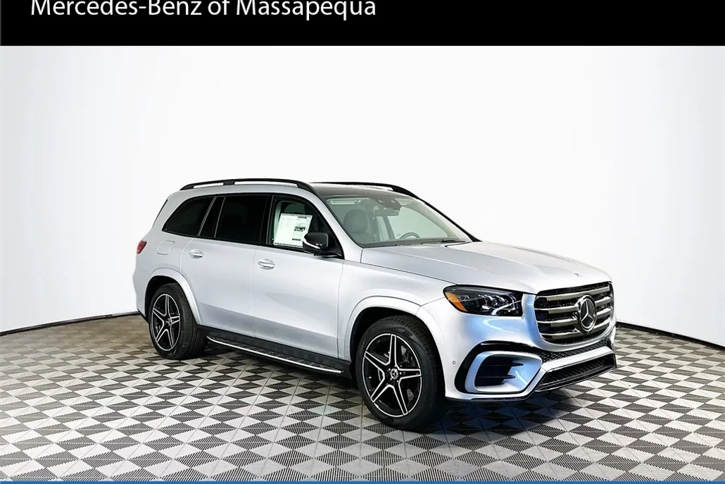 2026 Mercedes Benz GLS 450 4MATIC photo 1