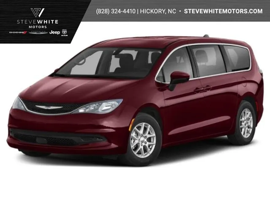 2022 Chrysler Voyager LX photo 1
