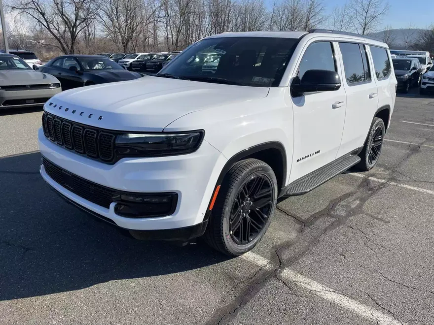 2025 Jeep Wagoneer Carbide photo 1