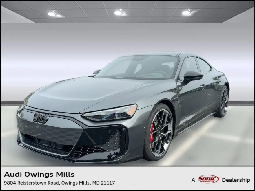 2026 Audi RS e-tron GT Base photo 1