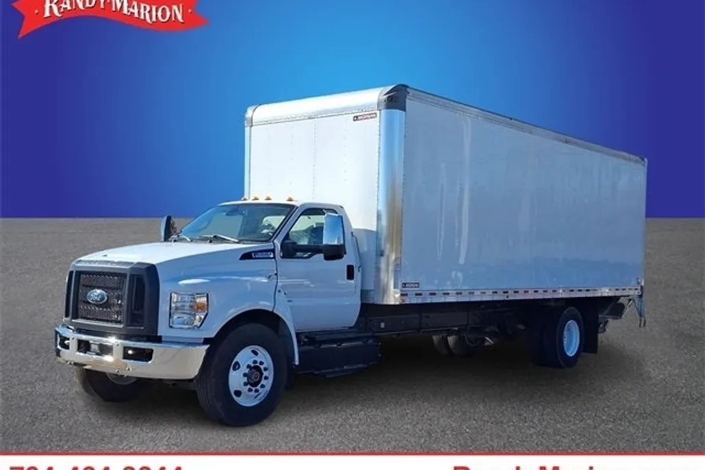 2023 Ford F-650 photo 1