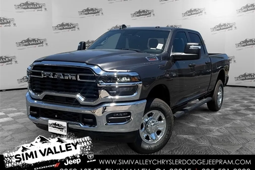2025 Ram 2500 Tradesman photo 1