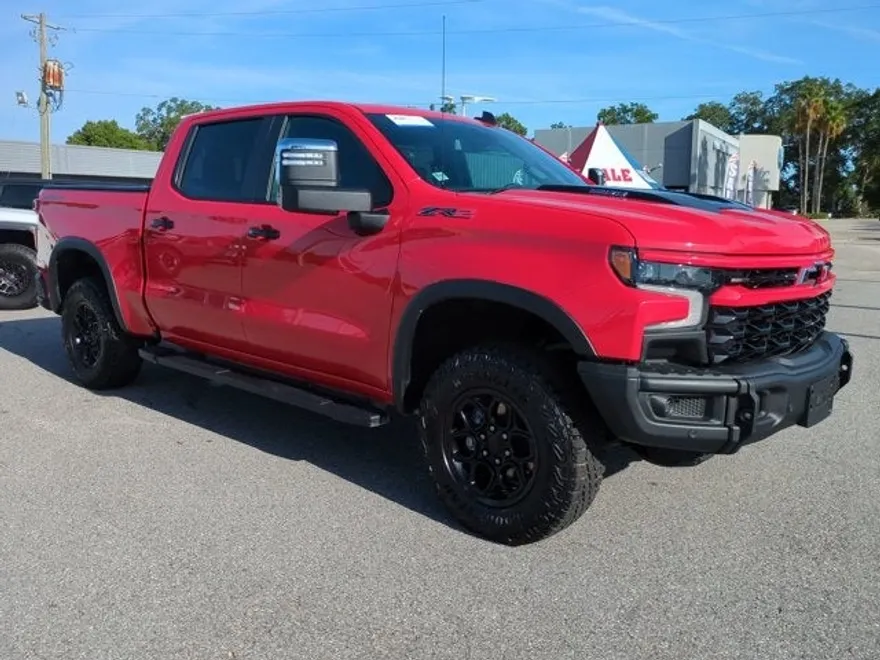 2024 Chevrolet Silverado 1500 ZR2 photo 1
