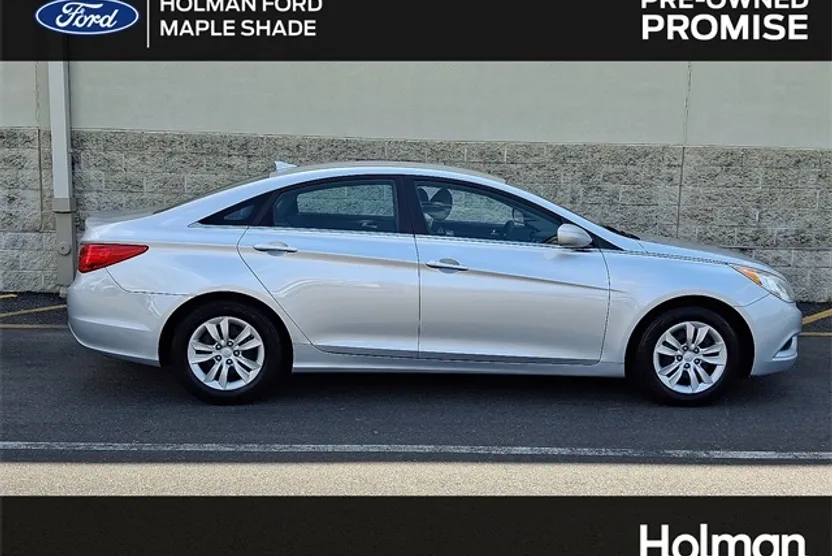 2012 Hyundai Sonata GLS photo 1