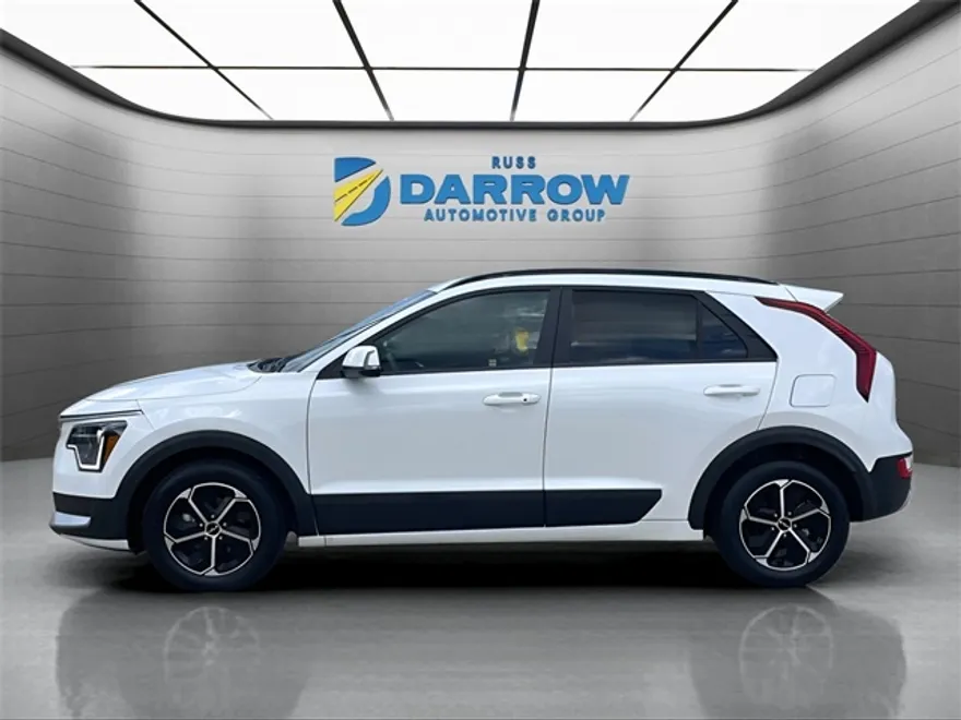 2024 Kia Niro EX photo 1
