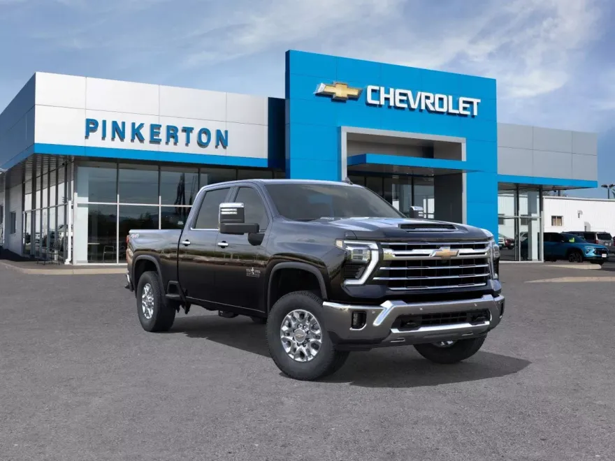 2025 Chevrolet Silverado 2500HD LTZ photo 1