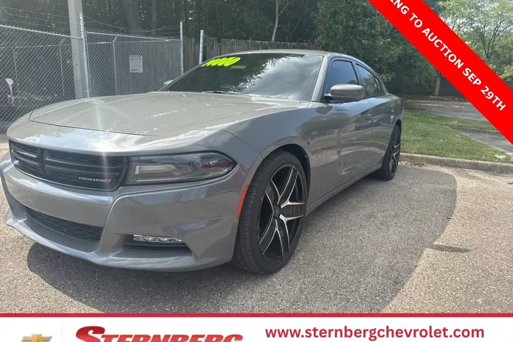2018 Dodge Charger SXT Plus photo 1