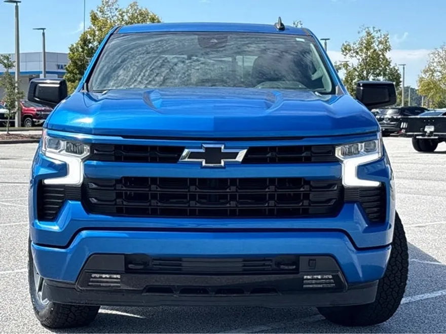 2023 Chevrolet Silverado 1500 RST photo 1