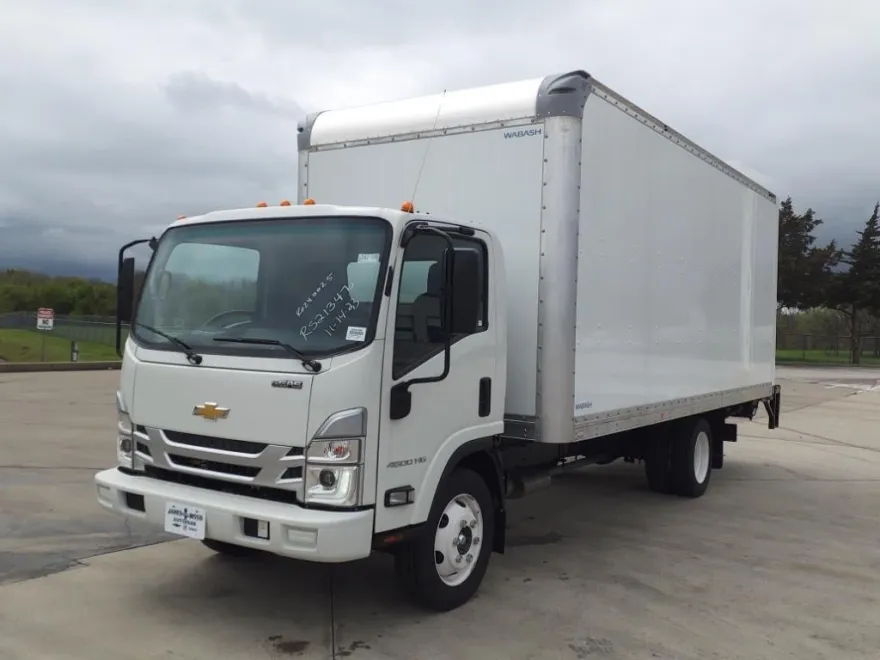 2024 Chevrolet Silverado 4500HD Base photo 1