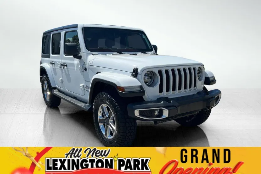 2020 Jeep Wrangler Unlimited Sahara photo 1