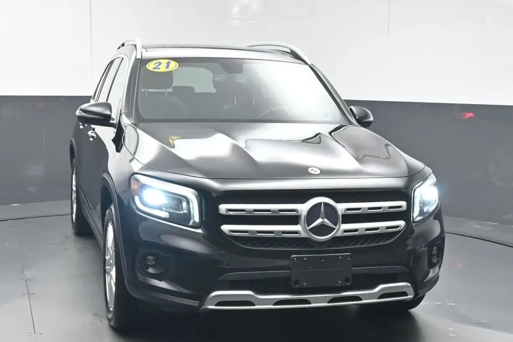 2021 Mercedes Benz GLB 250 4MATIC photo 1