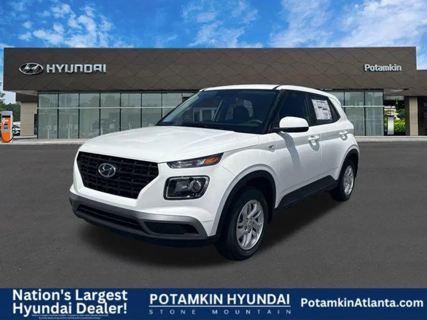 2025 Hyundai Venue SE photo 1