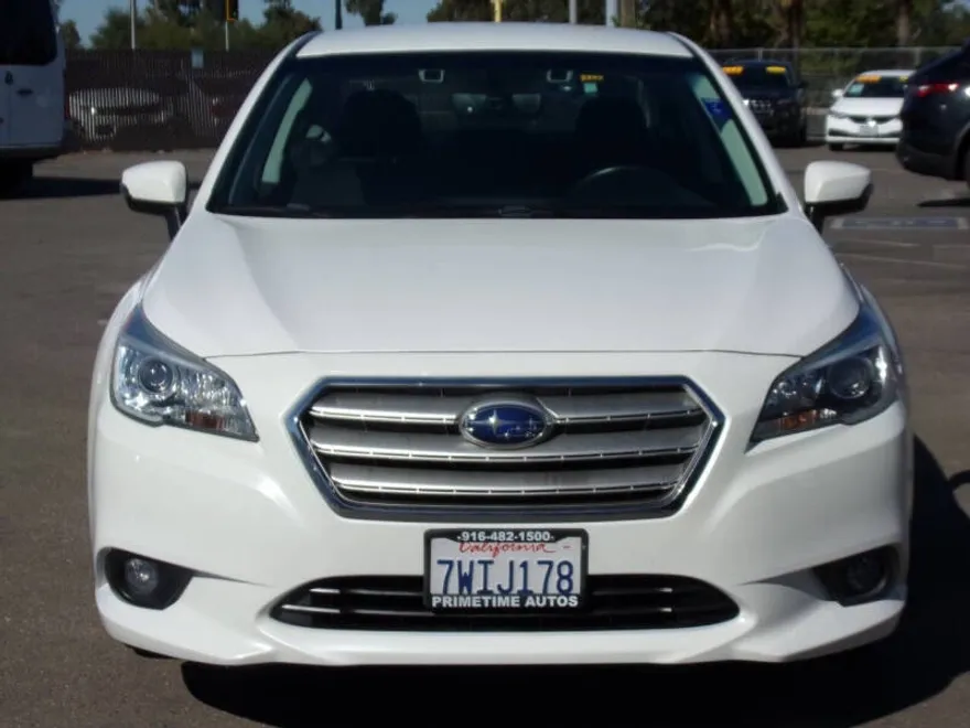2017 Subaru Legacy 2.5i Premium photo 1