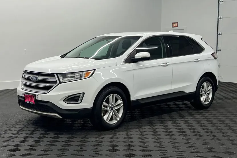2016 Ford Edge SEL photo 1