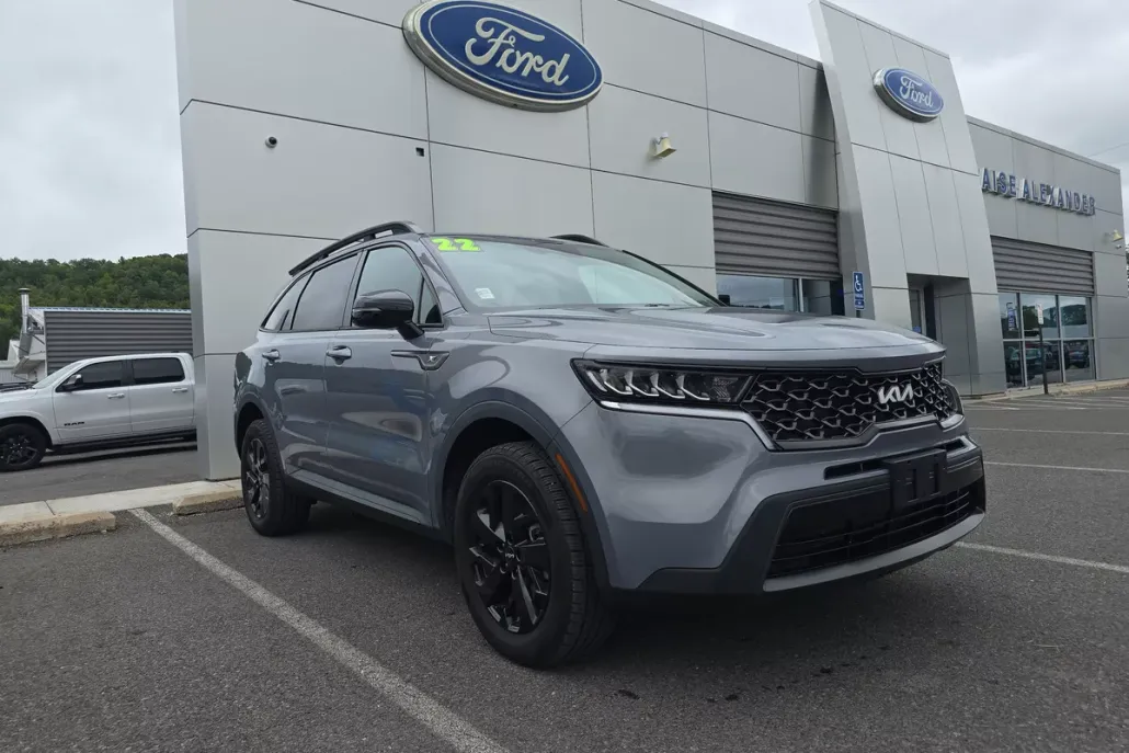 2022 Kia Sorento X-Line S photo 1