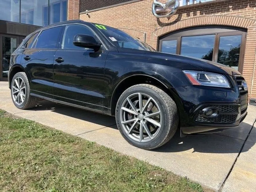 2017 Audi SQ5 Premium Plus photo 1