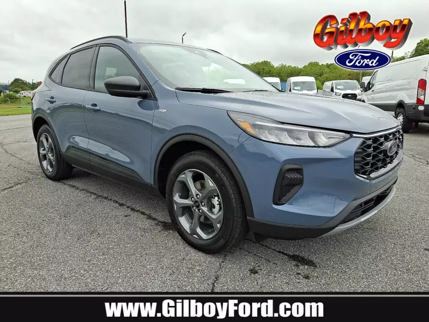 2025 Ford Escape ST-Line photo 1