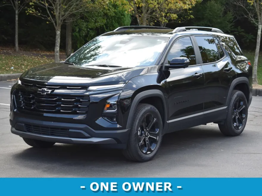 2025 Chevrolet Equinox LT photo 1