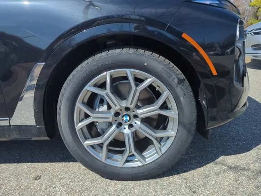 2025 Bmw X7 xDrive40i photo 1