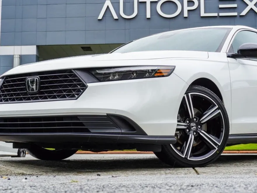 2024 Honda Accord Hybrid Sport photo 1