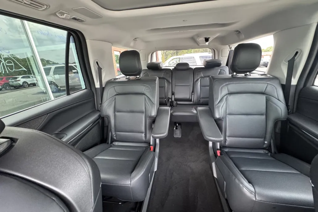 2025 Lincoln Navigator L Reserve photo 1