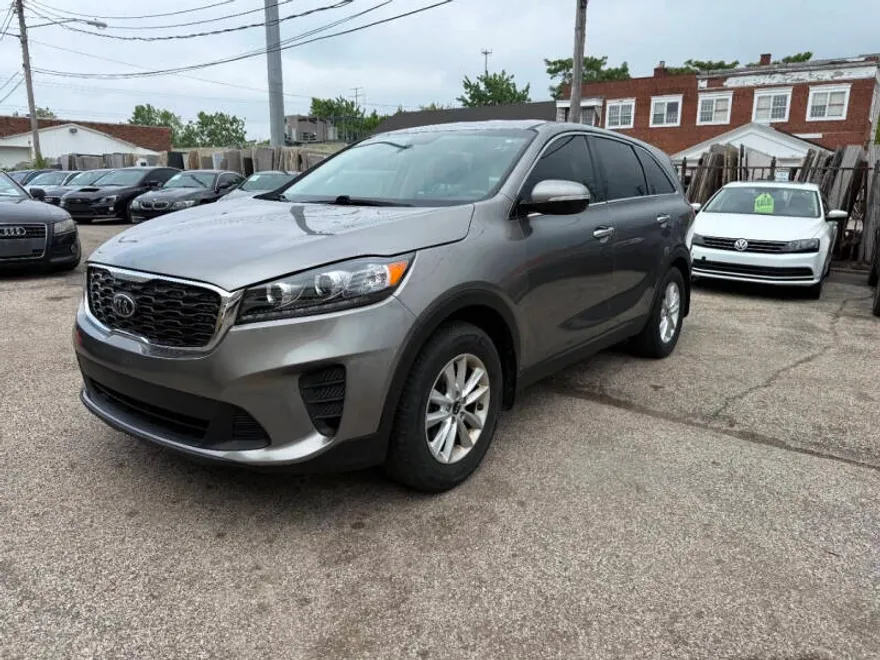 2019 Kia Sorento L photo 1