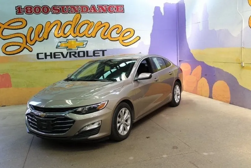 2023 Chevrolet Malibu 1LT photo 1