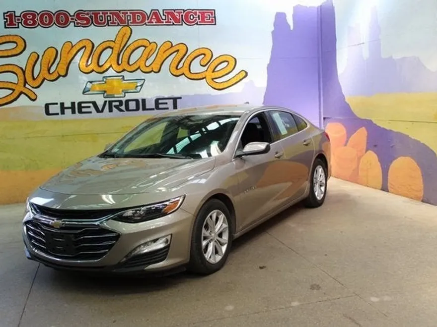 2023 Chevrolet Malibu 1LT photo 1