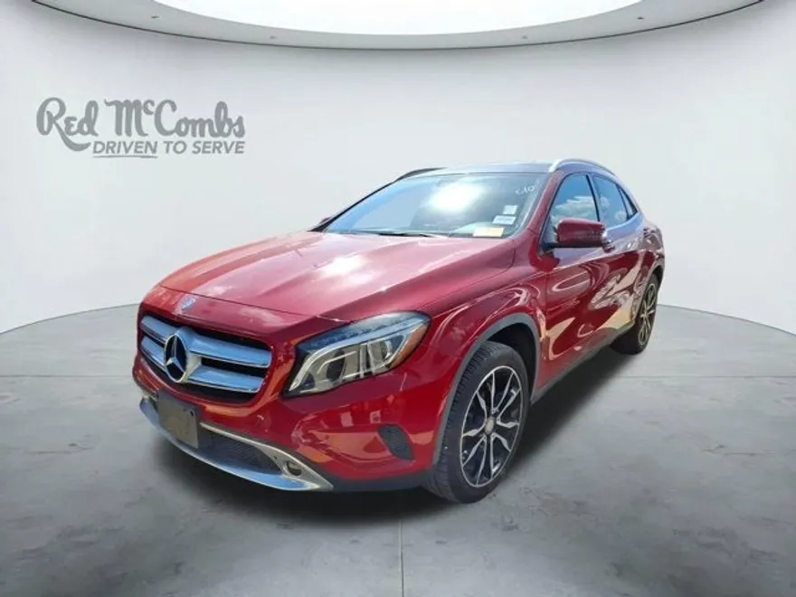 2015 Mercedes Benz GLA 250 photo 1