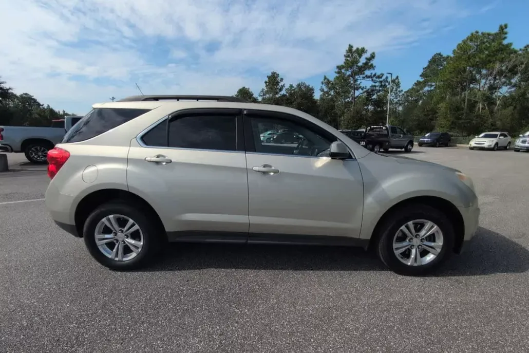 2013 Chevrolet Equinox LT photo 1