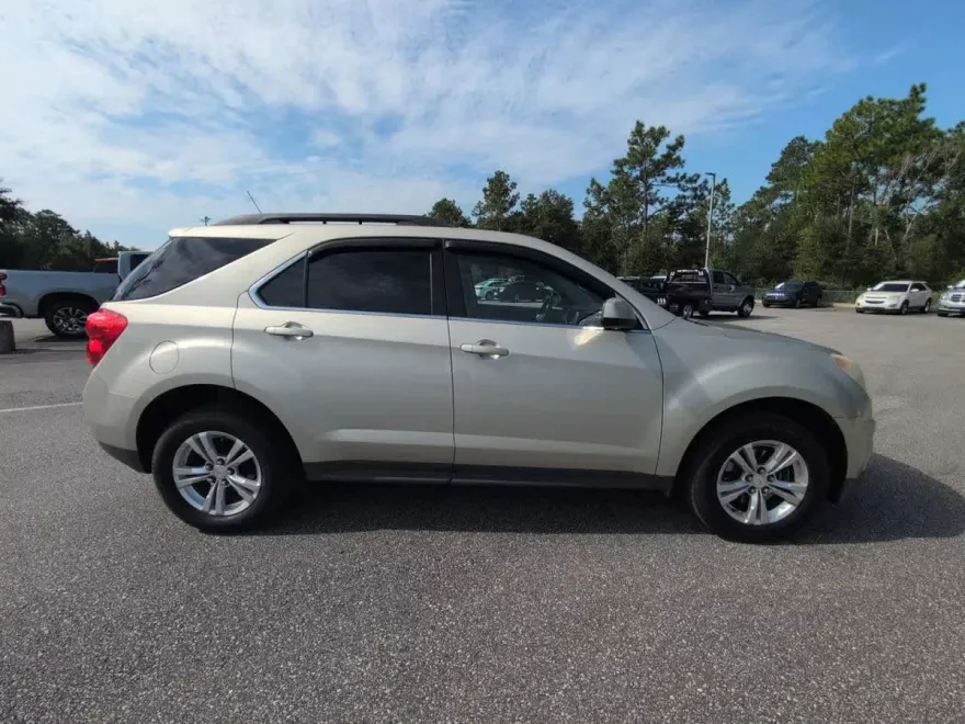 2013 Chevrolet Equinox LT photo 1